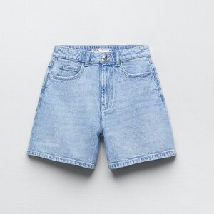 Worn twice. High waisted mom-fit denim shorts